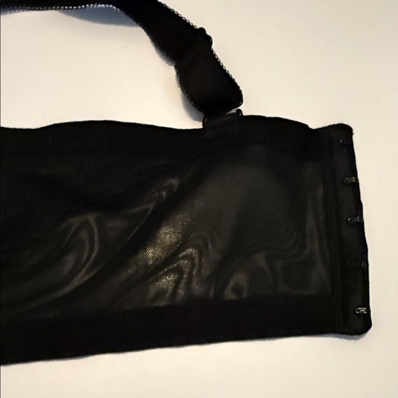 Torrid Black and Pink Lace Bra - Picture 7 of 10